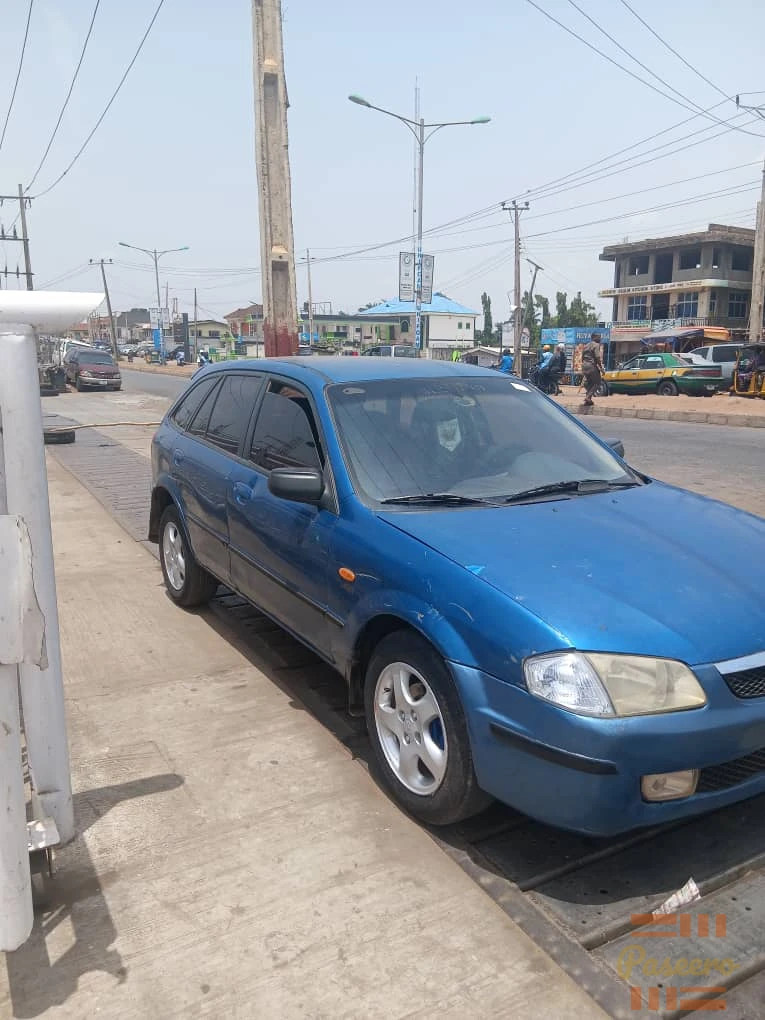 Mazda f 3239
