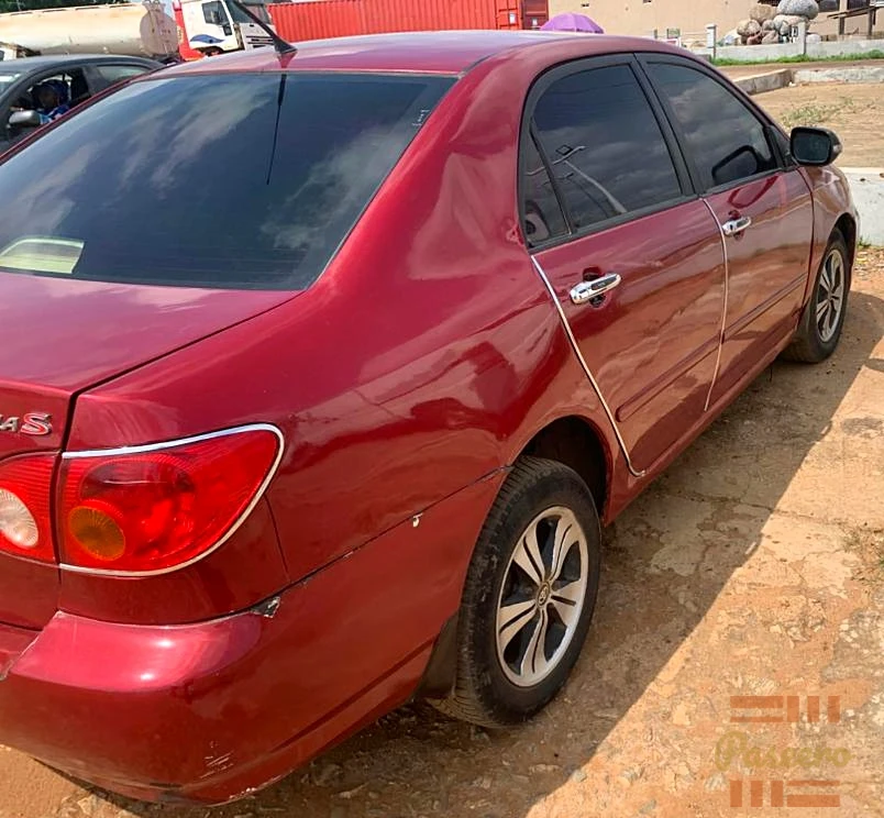 Corolla 04