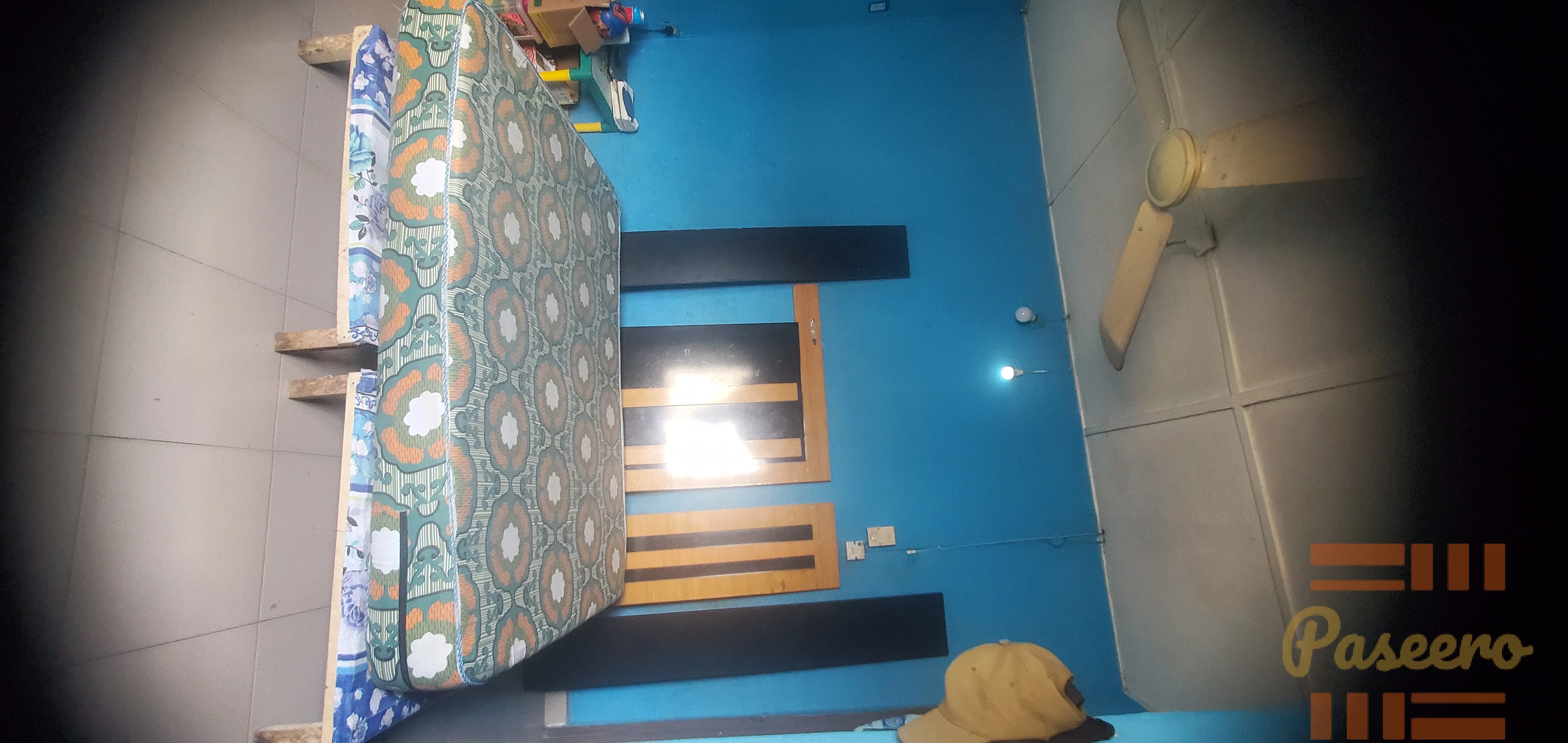 4.5x6ft x 8inches Mattress With Mattress Cover2
