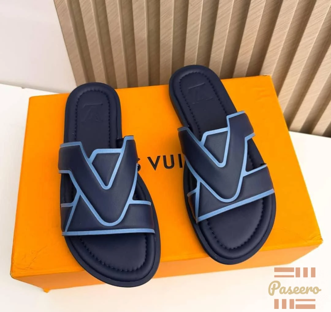 Louis Vuitton male slippers2