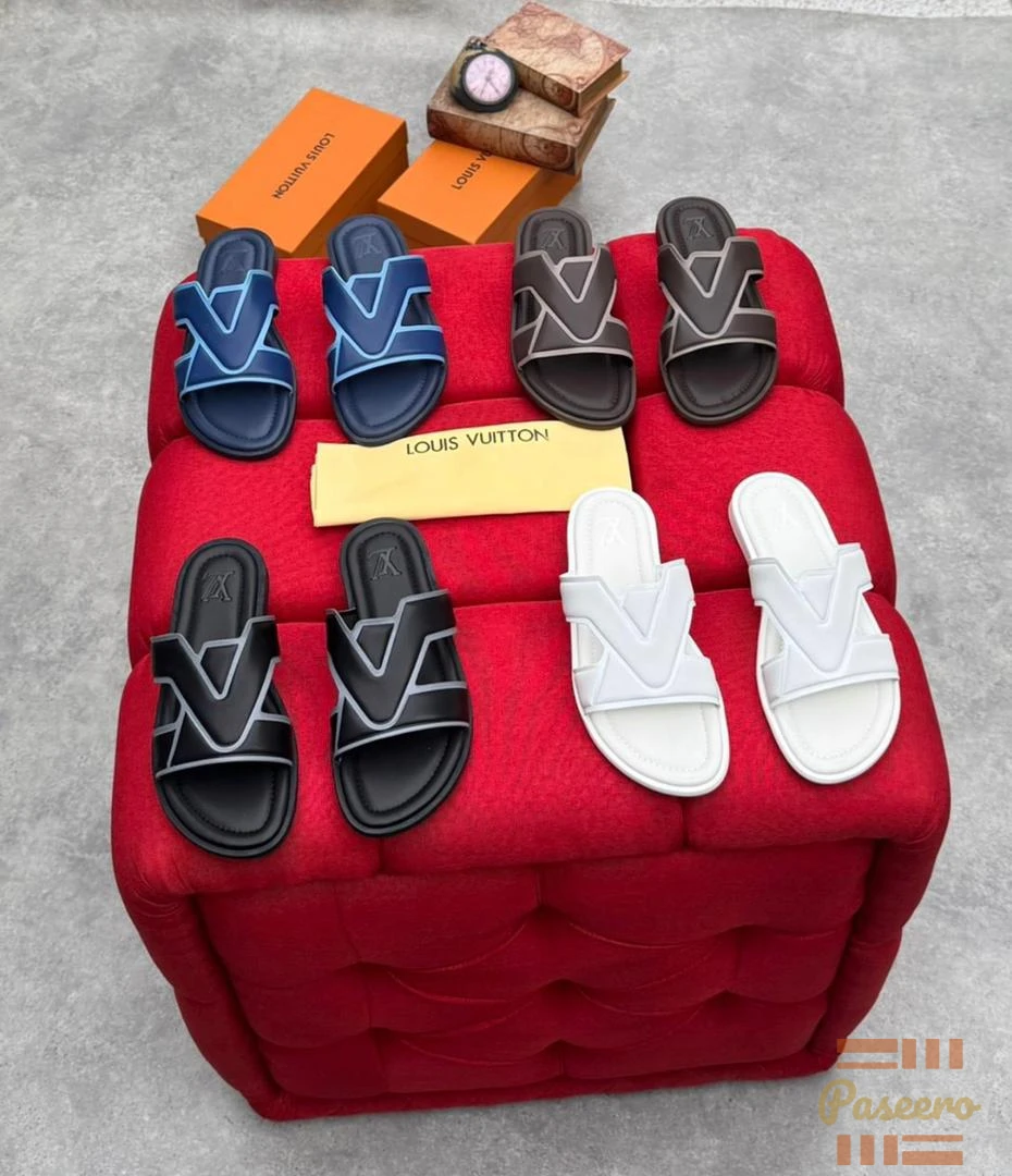 Louis Vuitton male slippers3