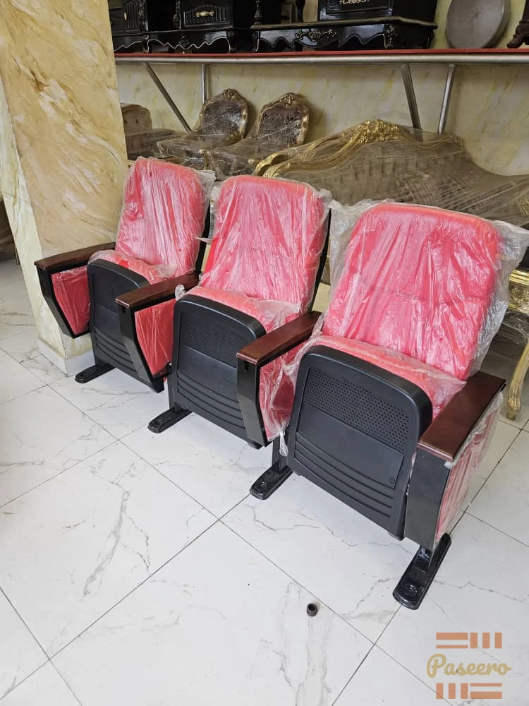 We deal on any furnitures office, home general matchandize .2