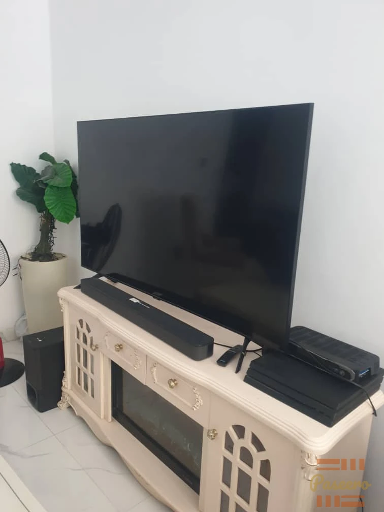 Used television and shelve4