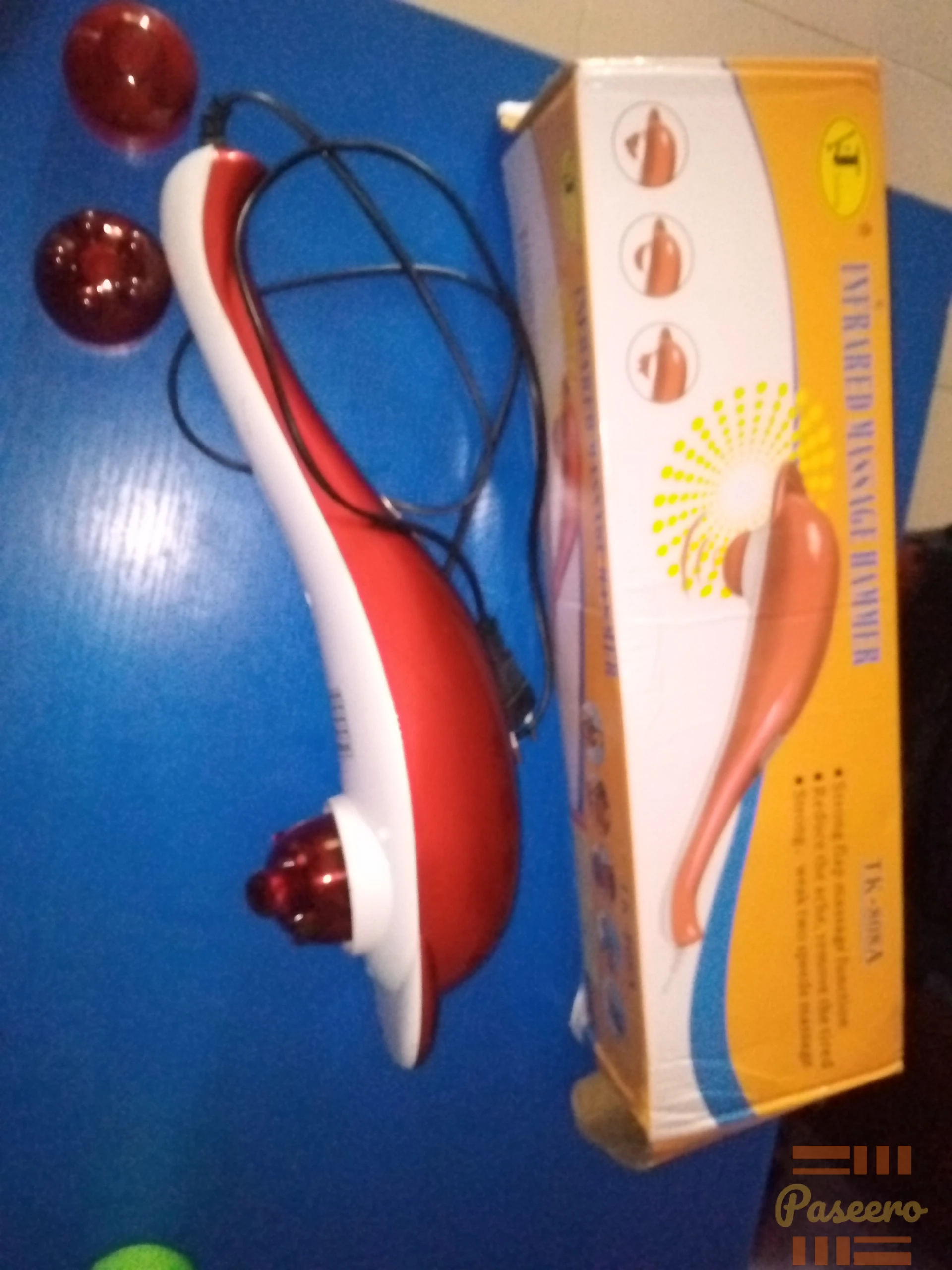 Dolphin hand massager1