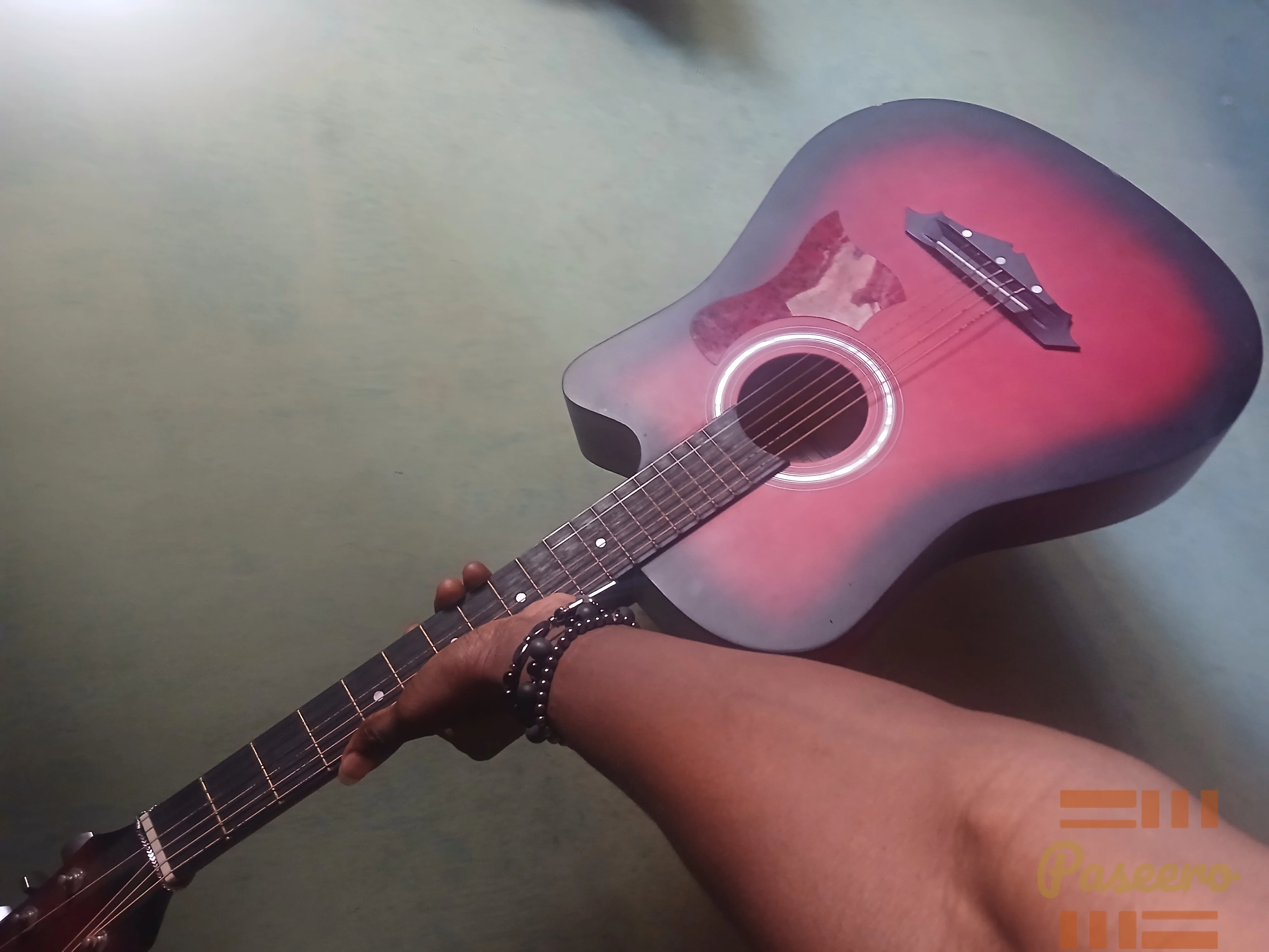 Acoustic guitar