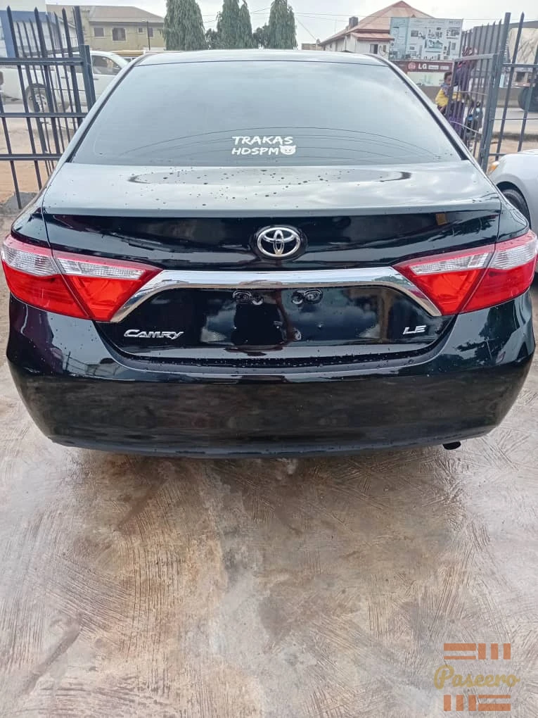 Toyota 2016 SE1