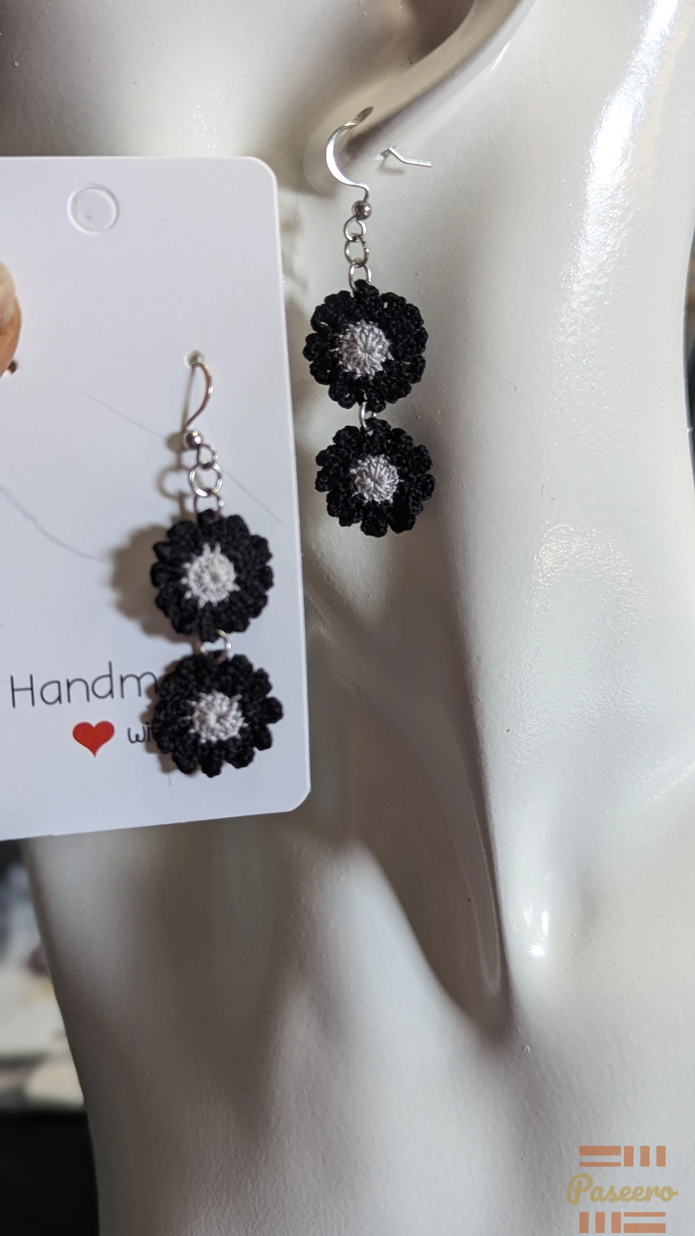 Daisy crochet earring1