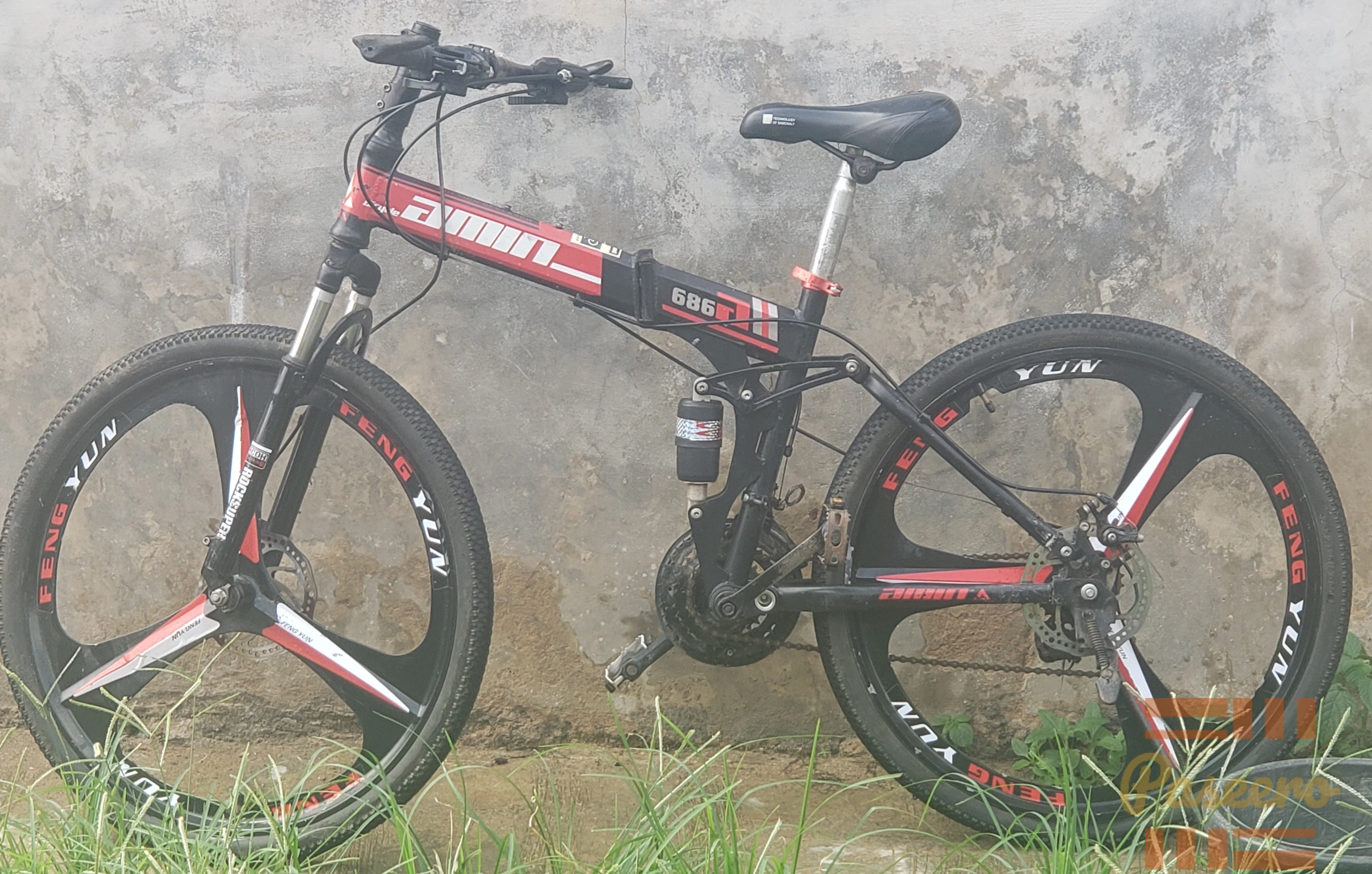 Size 26 foldable mountain bike with alloyed rim wheels