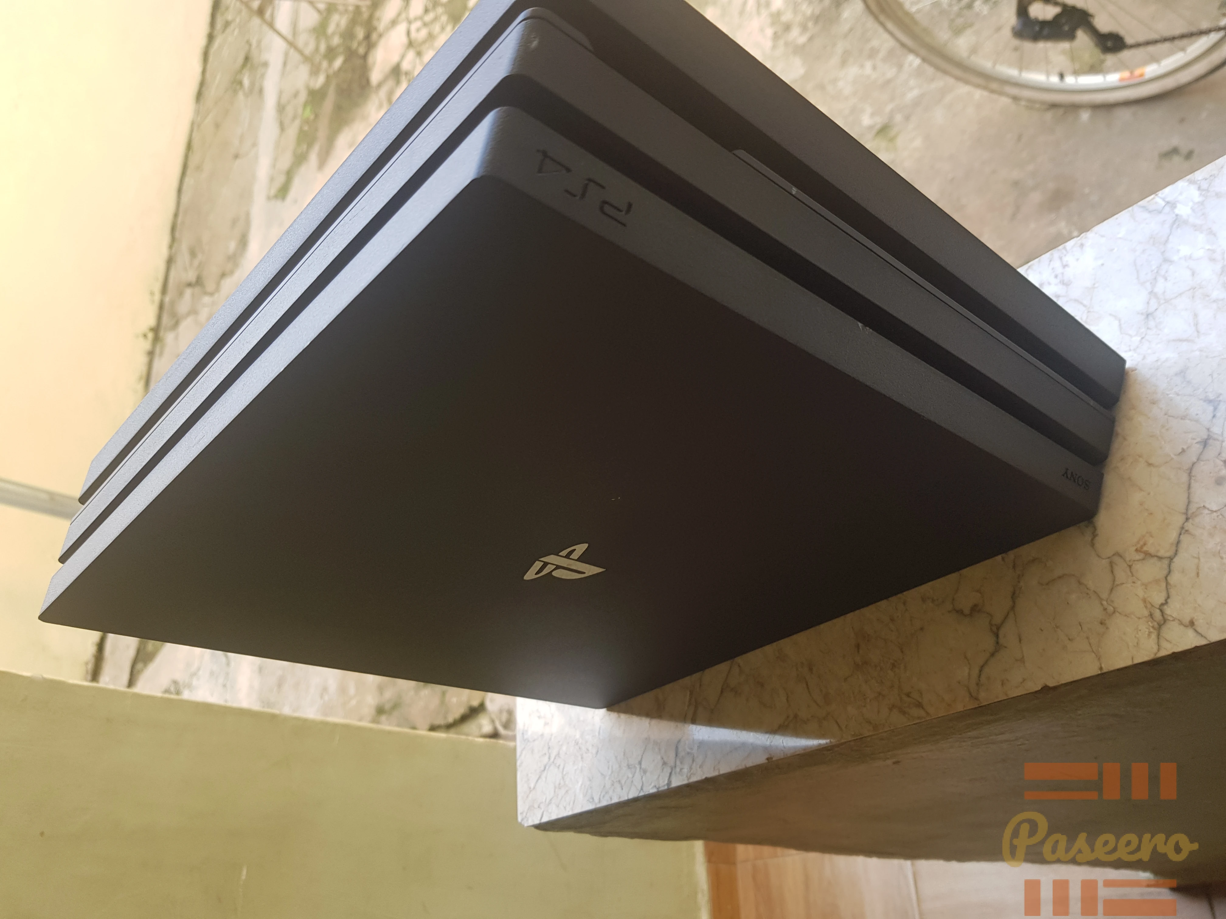 Used playstation 4 pro2