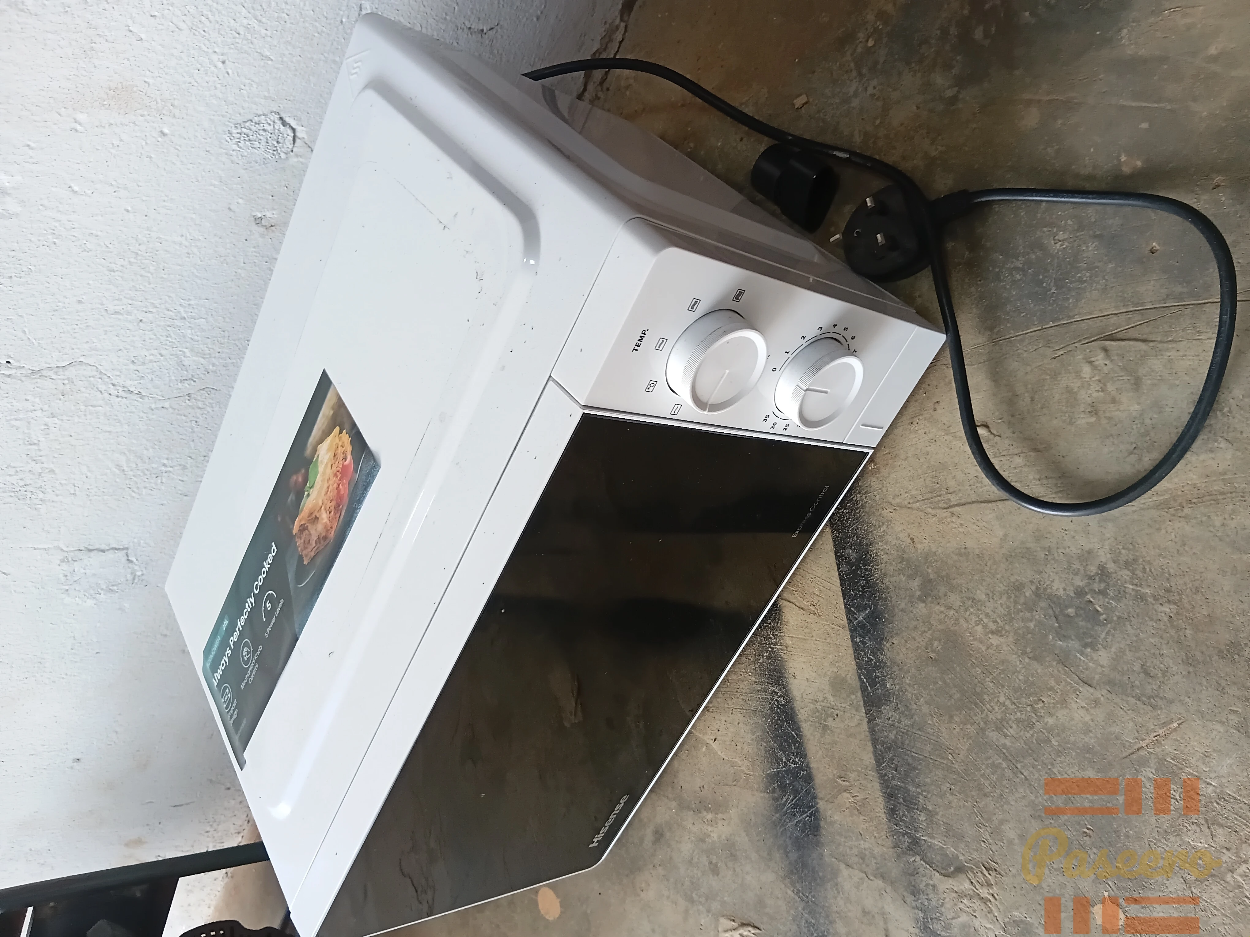 Microwave hisense 20litres