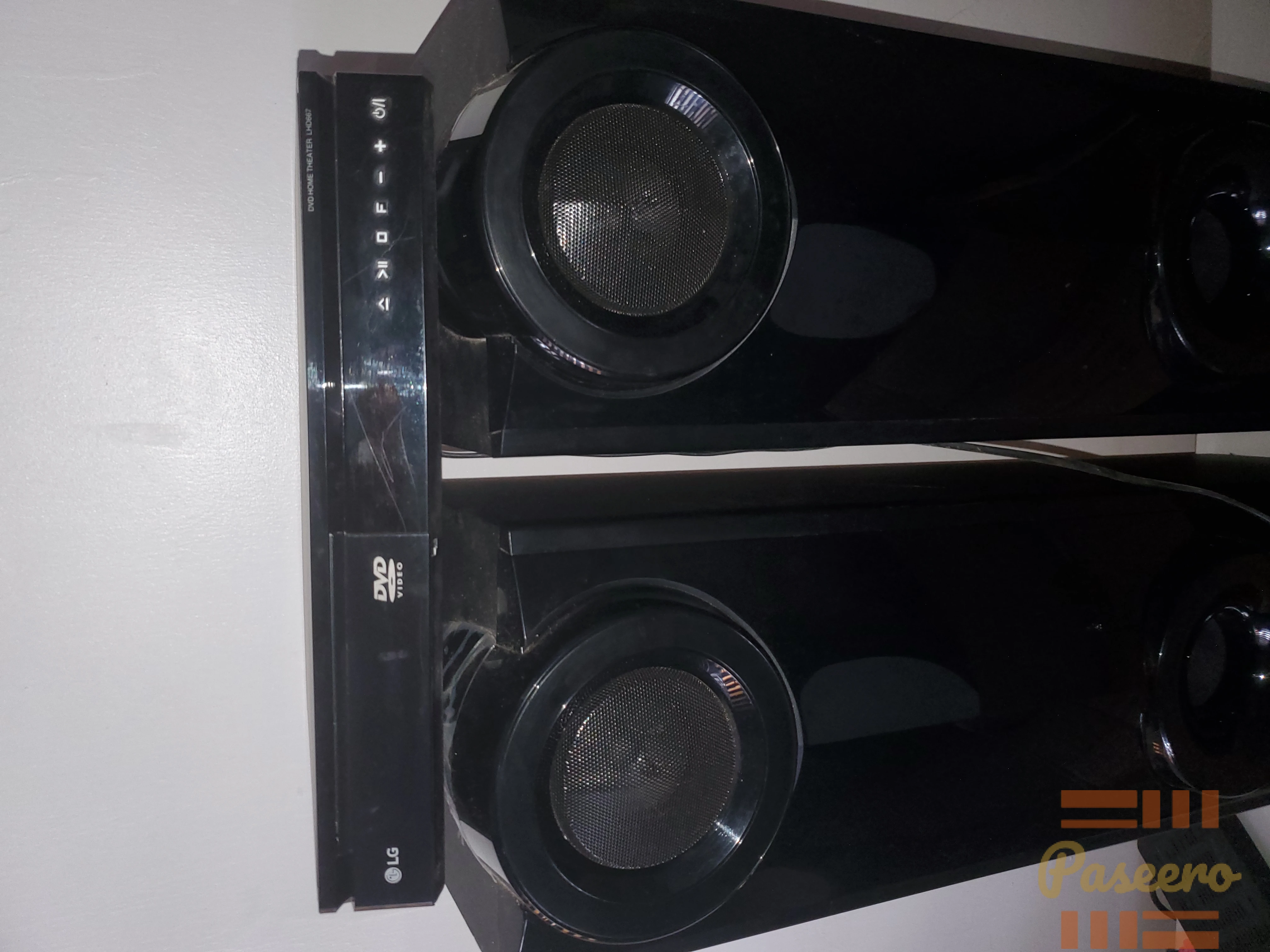 LG powerful bass with built in subwoofers2