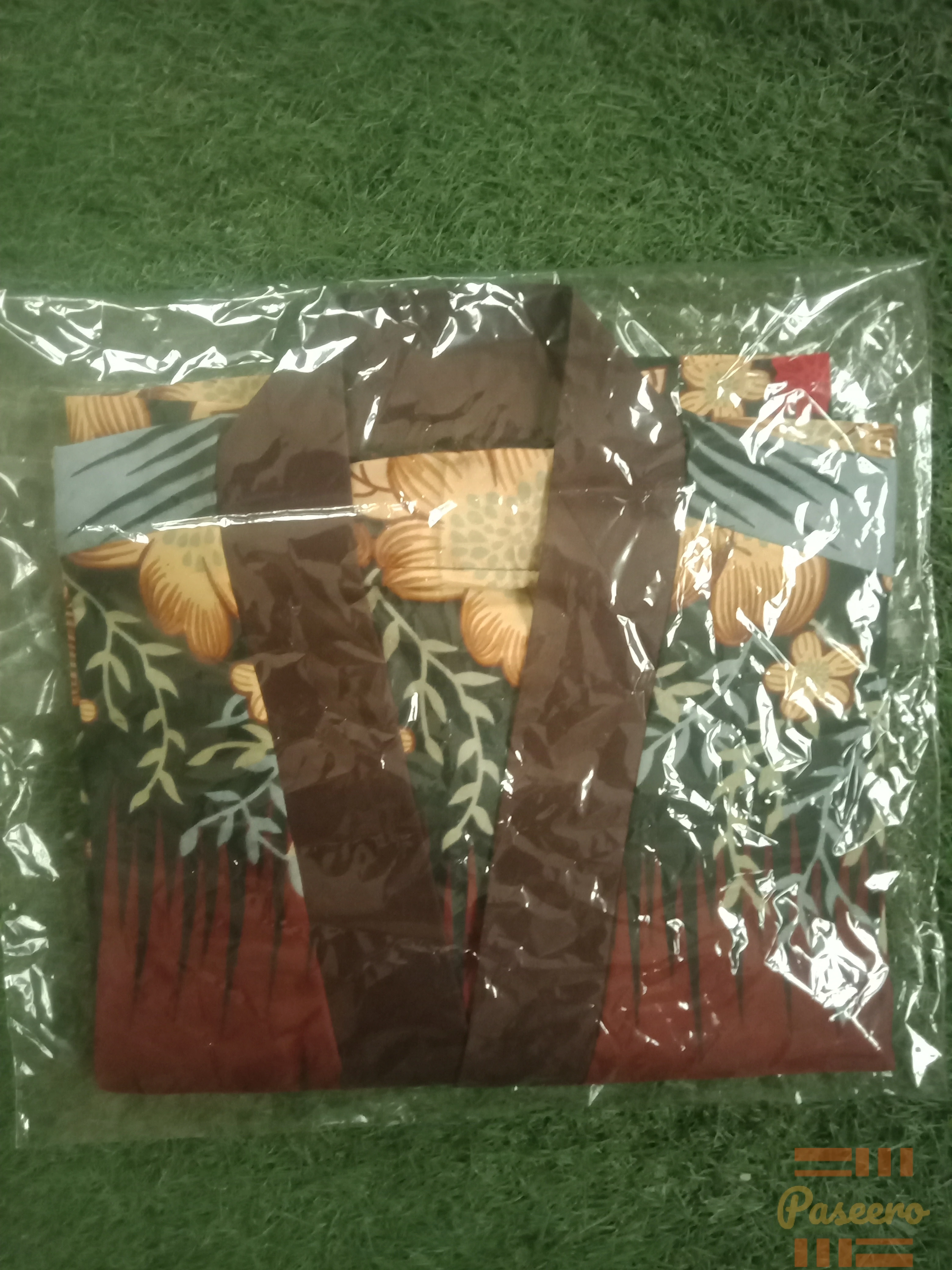 Ready to wear unisex kimono or after dressing3