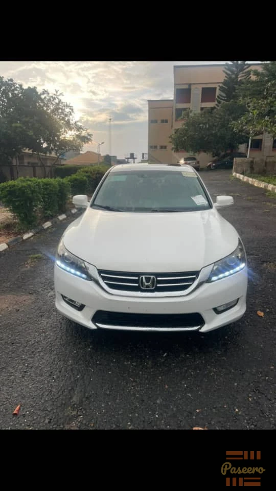 Honda accord 2015 model