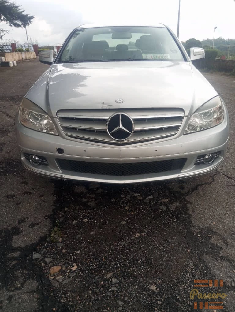 Mercedes Benz C180 toks, in perfect condition,sept 2026 entry 8.5million.1