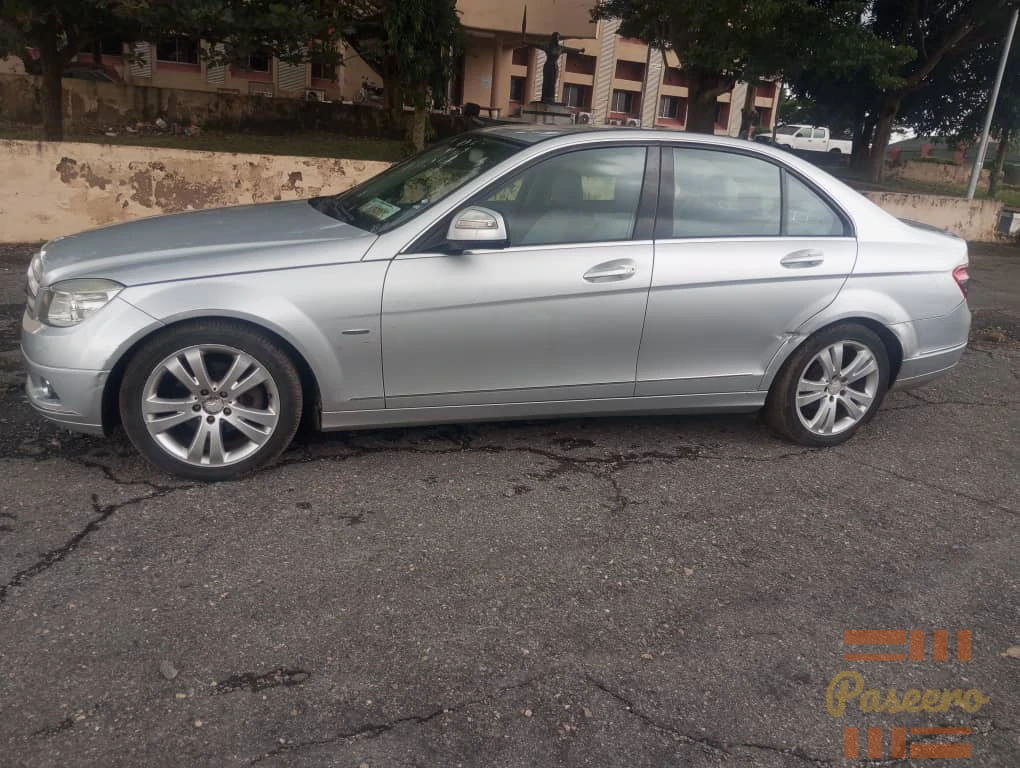 Mercedes Benz C180 toks, in perfect condition,sept 2026 entry 8.5million.8