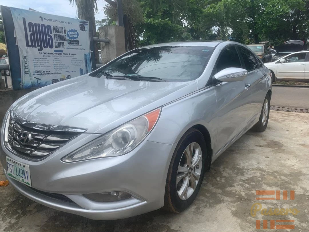 Hyundai Sonata 20123