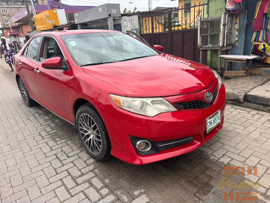 Toks Toyota Camry 2014