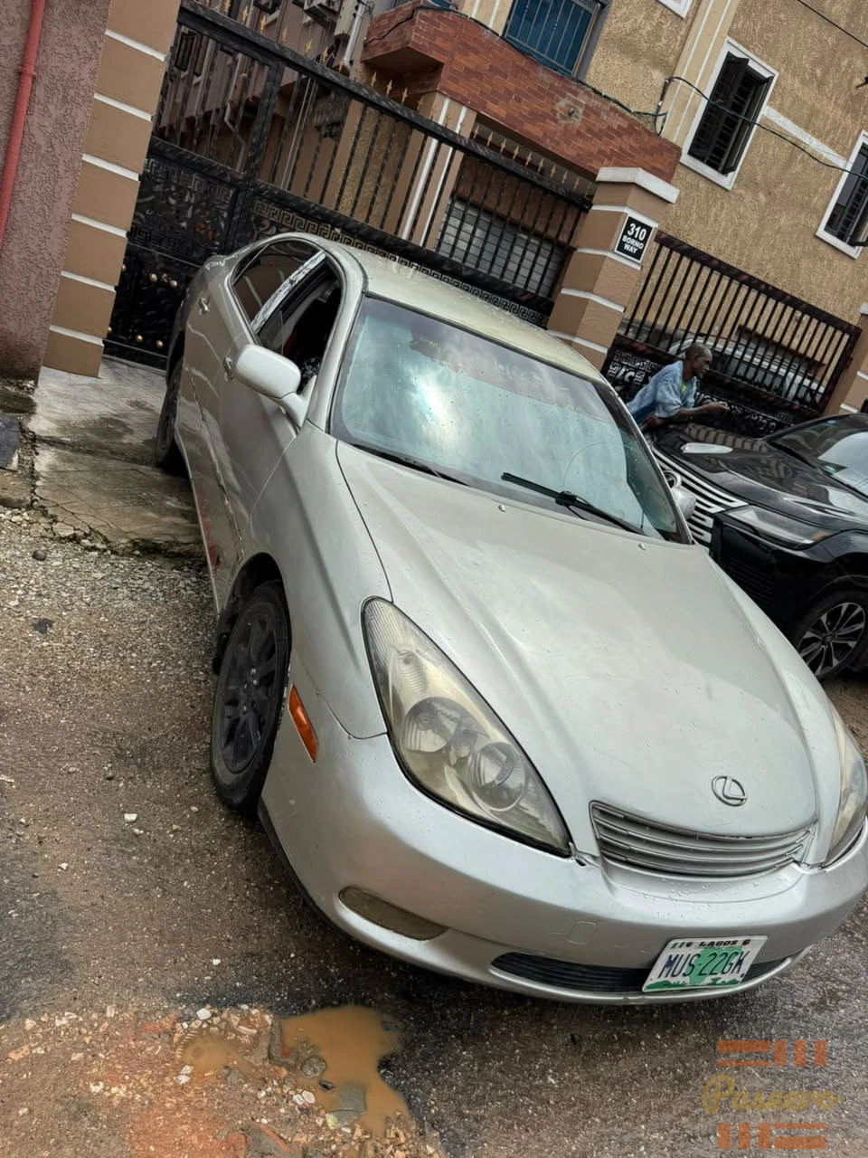 Lexus ES3009