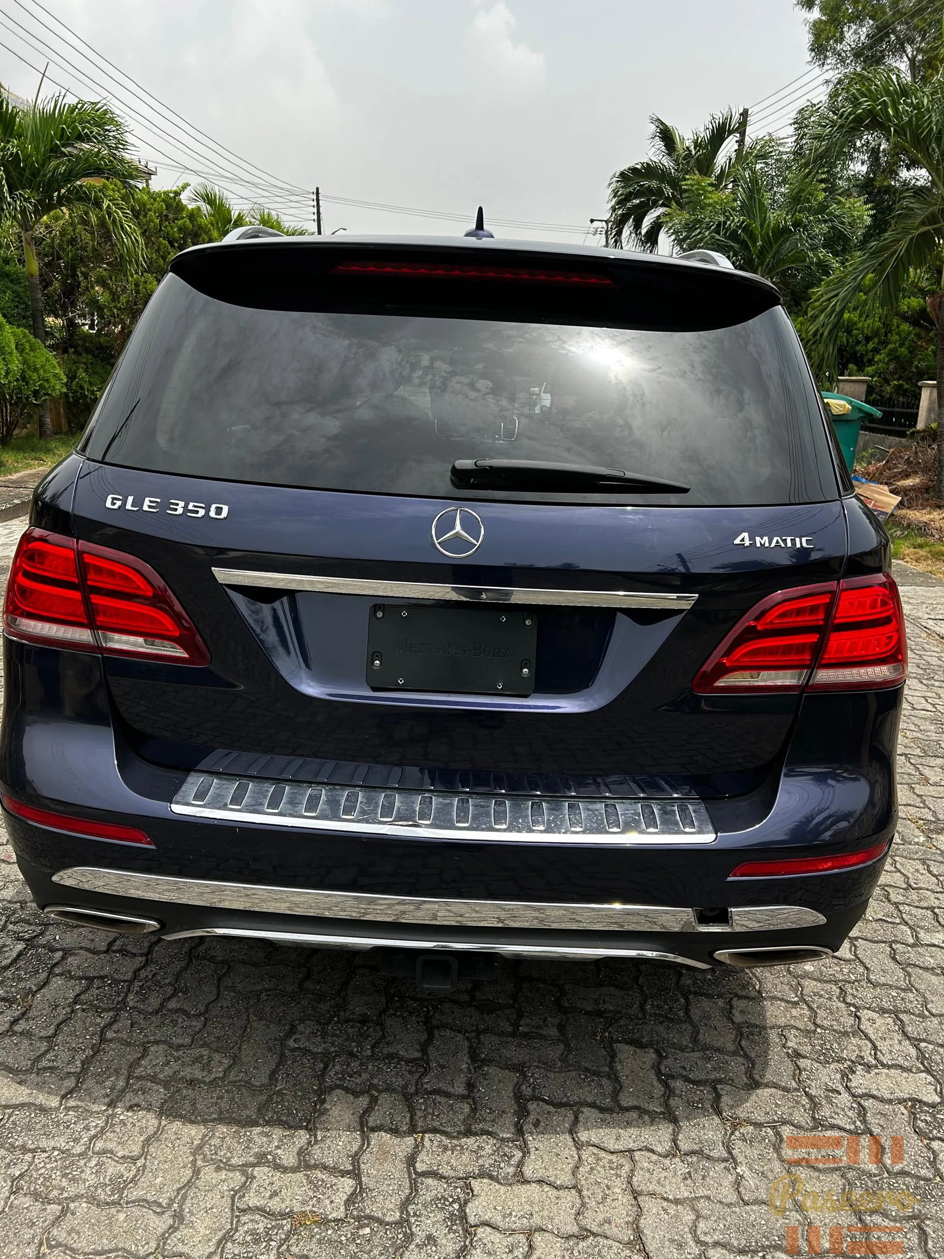 Mercedes Benz GLE3509
