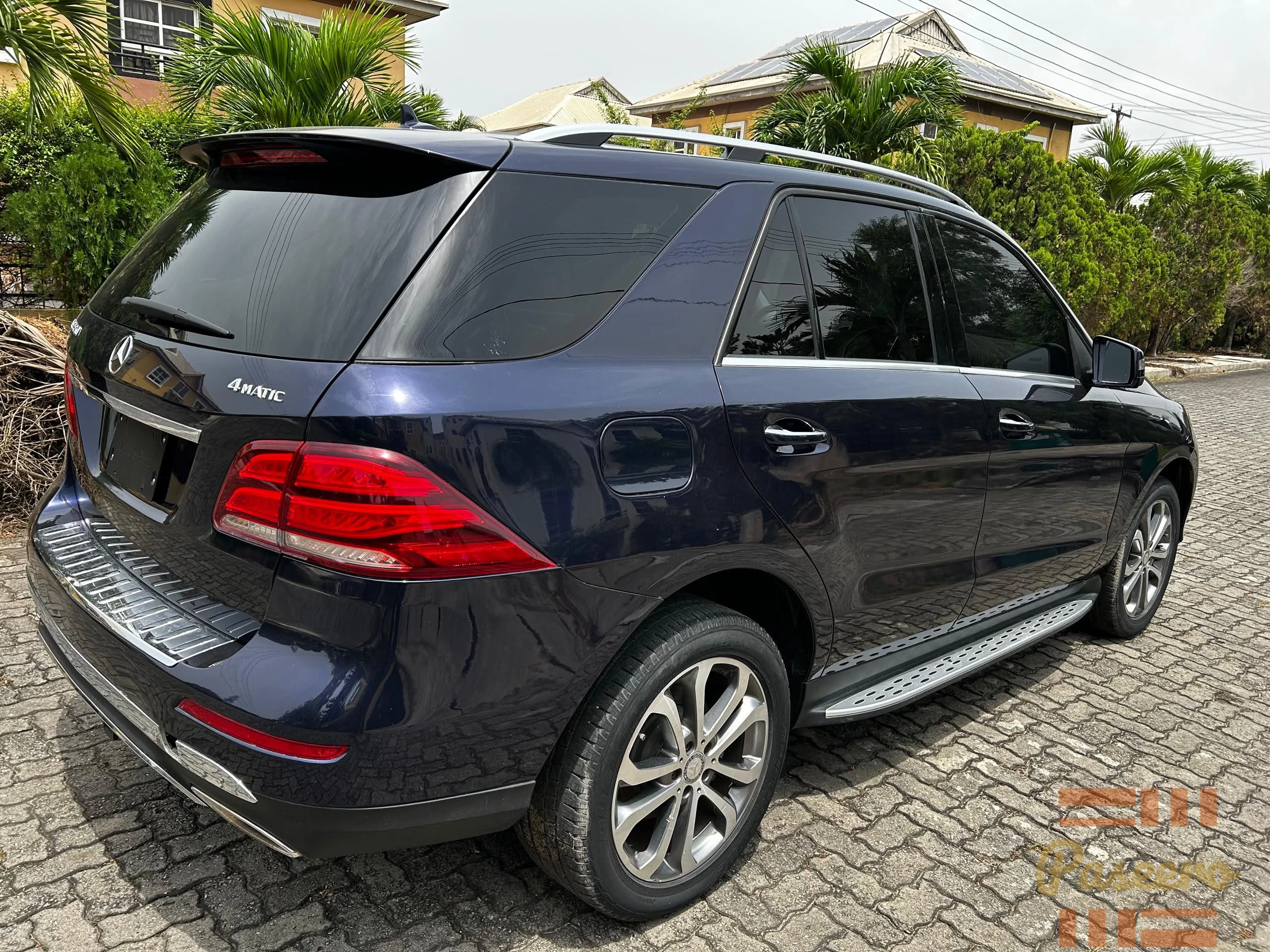 Mercedes Benz GLE3503