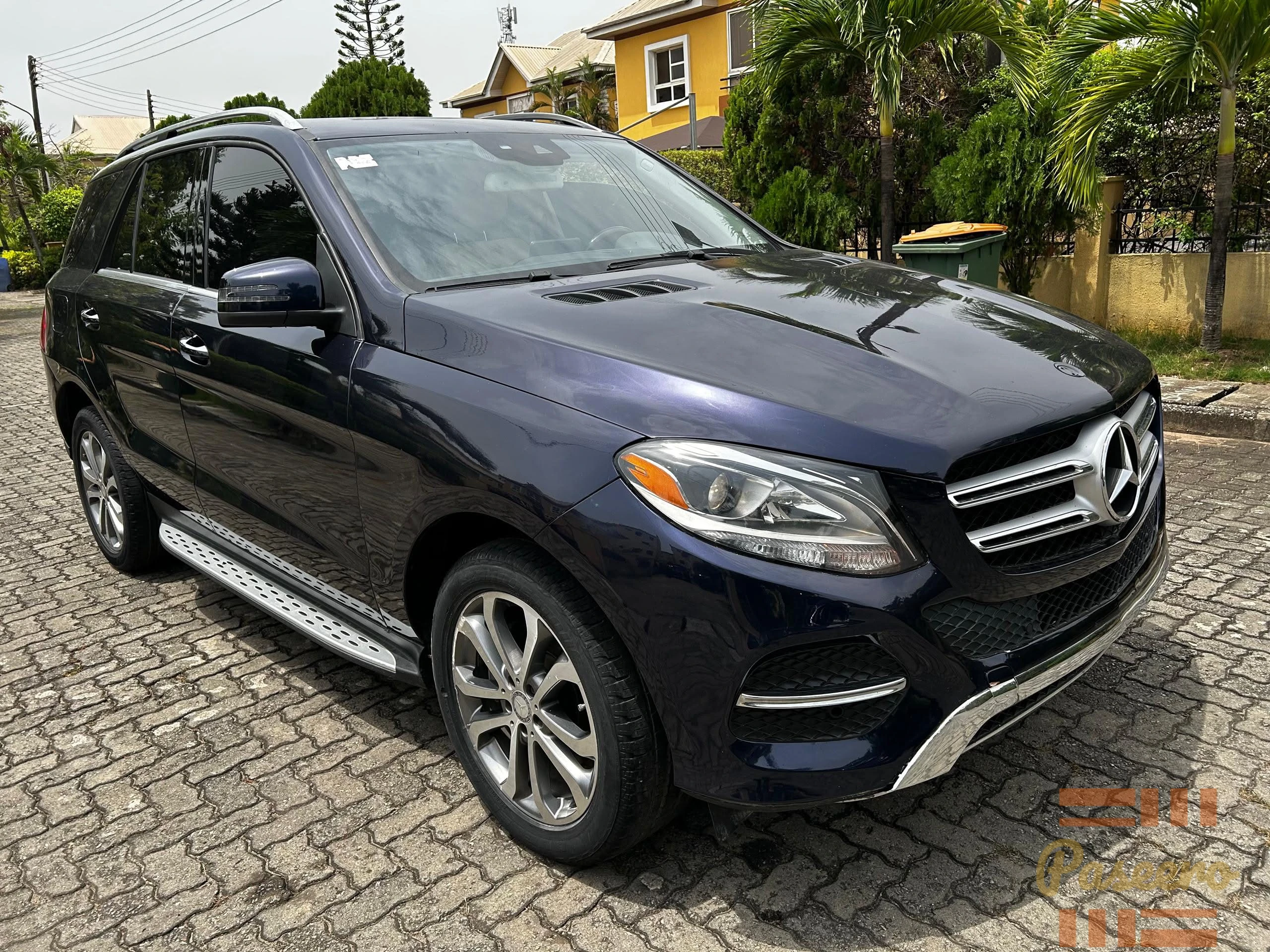 Mercedes Benz GLE350