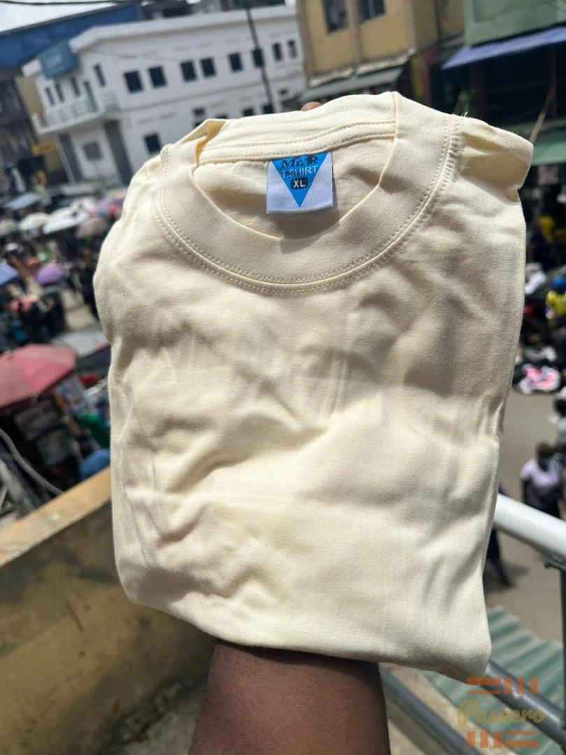 Cream roundneck1