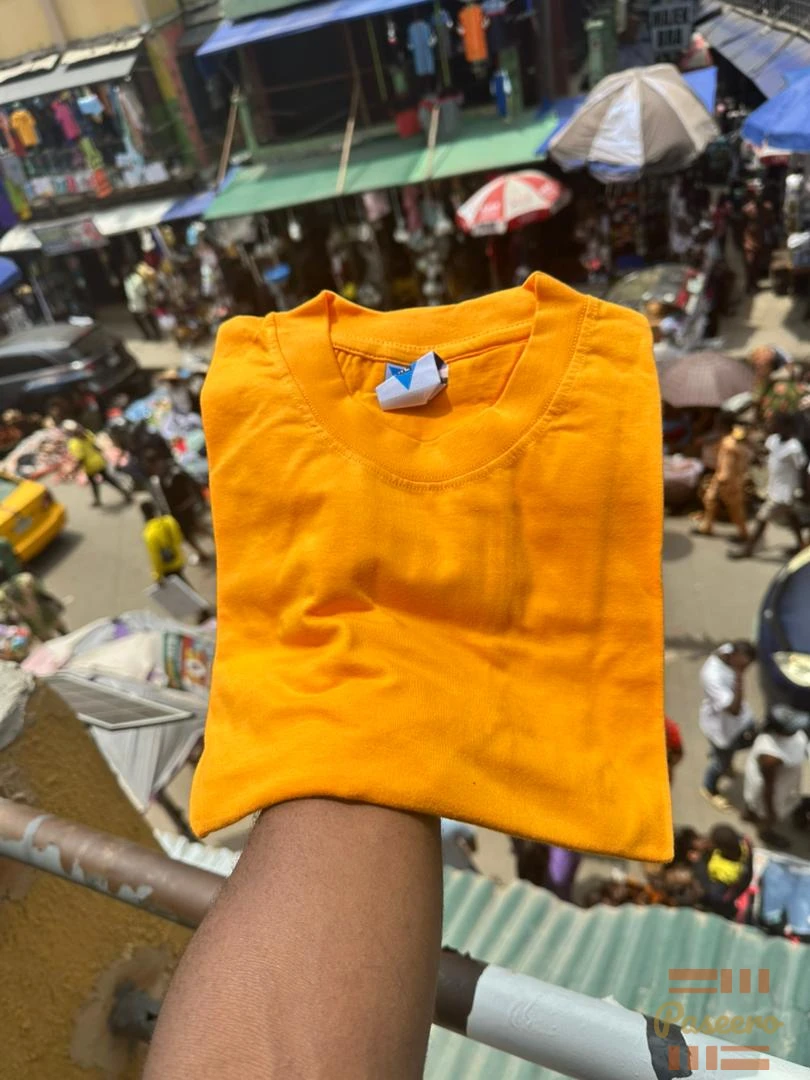 Unisex Yellow Roundneck1